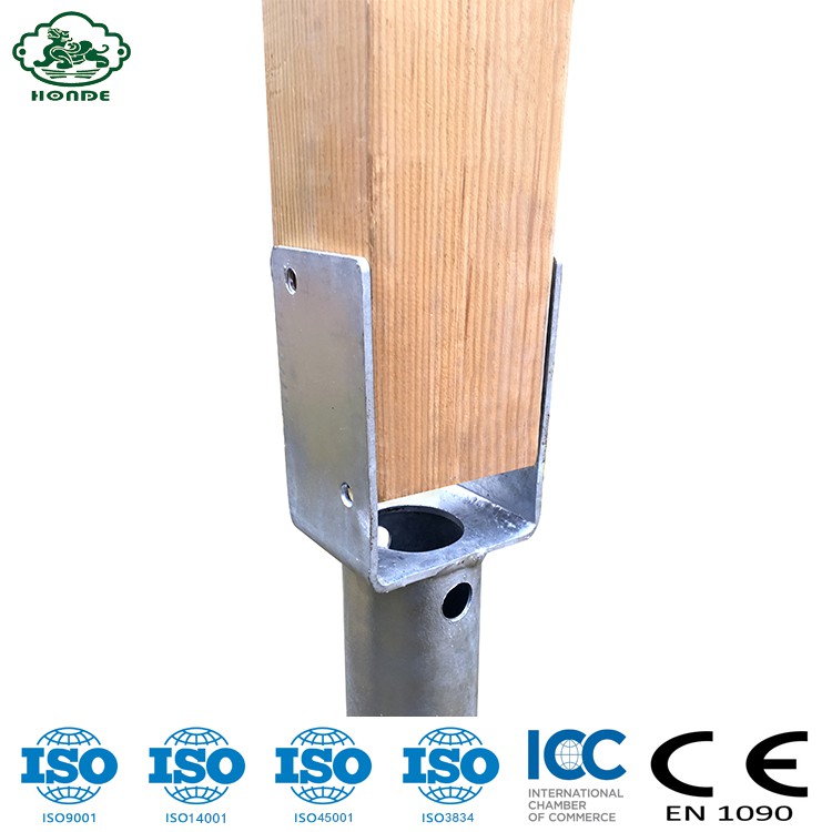 Cọc đất nhỏ có thể lắp bằng tay